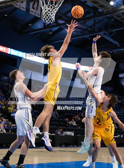 Thumbnail 2 in Simla vs. Fowler (CHSAA 2A Great 8) photogallery.