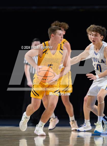 Thumbnail 1 in Simla vs. Fowler (CHSAA 2A Great 8) photogallery.
