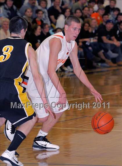 Thumbnail 1 in Venango Catholic @ Clarion Area photogallery.