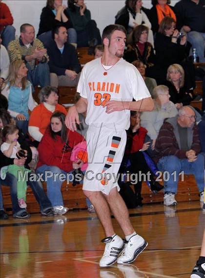 Thumbnail 3 in Venango Catholic @ Clarion Area photogallery.