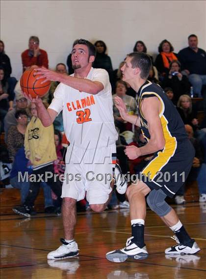 Thumbnail 2 in Venango Catholic @ Clarion Area photogallery.
