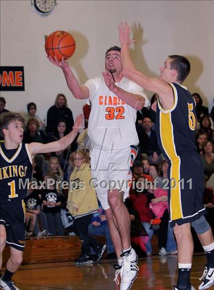Thumbnail 3 in Venango Catholic @ Clarion Area photogallery.