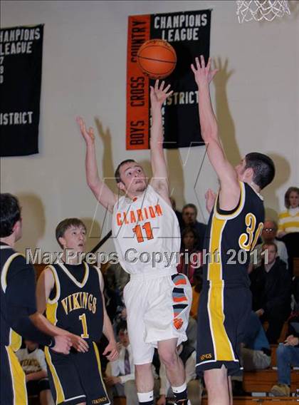 Thumbnail 2 in Venango Catholic @ Clarion Area photogallery.