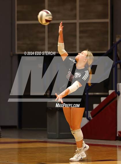Thumbnail 1 in Bardstown @ Marion County photogallery.