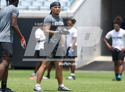 Thumbnail 1 in Ribault vs Valdosta  (Jaguars Prep 11-On Tournament) photogallery.