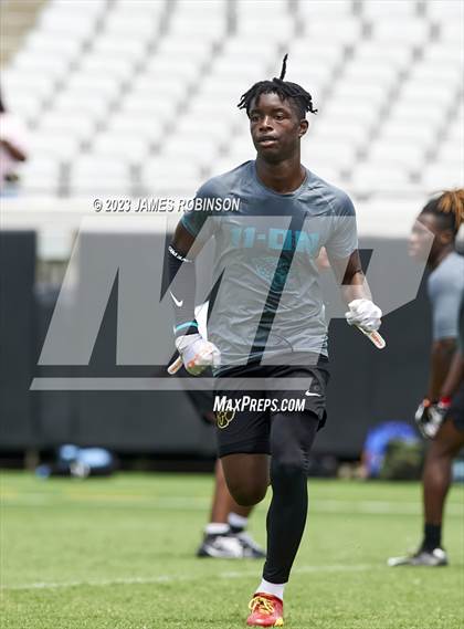 Thumbnail 2 in Ribault vs Valdosta  (Jaguars Prep 11-On Tournament) photogallery.