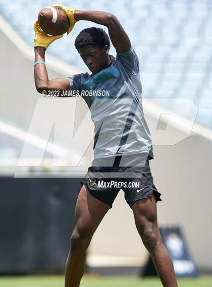 Thumbnail 1 in Ribault vs Valdosta  (Jaguars Prep 11-On Tournament) photogallery.