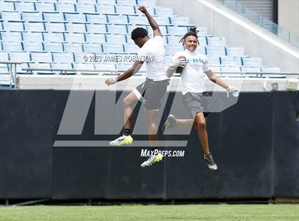 Thumbnail 3 in Ribault vs Valdosta  (Jaguars Prep 11-On Tournament) photogallery.