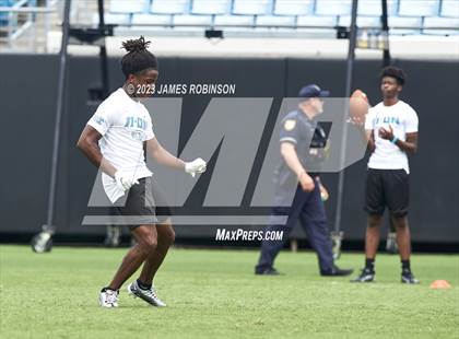 Thumbnail 1 in Ribault vs Valdosta  (Jaguars Prep 11-On Tournament) photogallery.