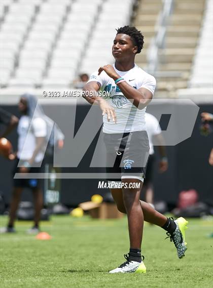 Thumbnail 1 in Ribault vs Valdosta  (Jaguars Prep 11-On Tournament) photogallery.