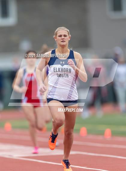 Thumbnail 2 in Harold Scott Invitational (400 Meter) photogallery.