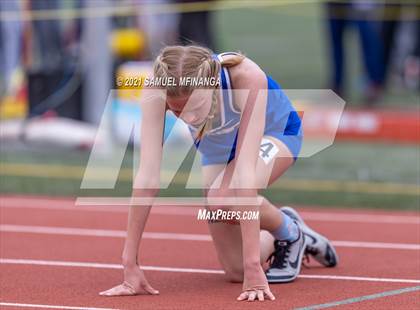 Thumbnail 3 in Harold Scott Invitational (400 Meter) photogallery.