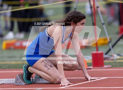 Thumbnail 1 in Harold Scott Invitational (400 Meter) photogallery.
