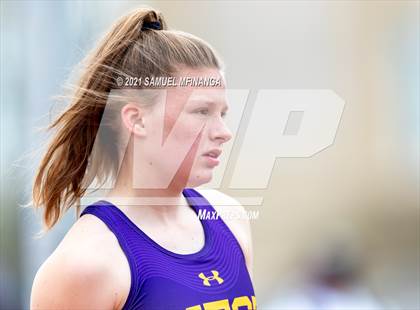 Thumbnail 2 in Harold Scott Invitational (400 Meter) photogallery.