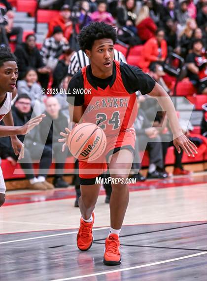 Thumbnail 2 in J.P. McCaskey @ Reading photogallery.