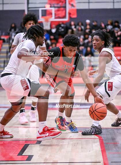 Thumbnail 2 in J.P. McCaskey @ Reading photogallery.