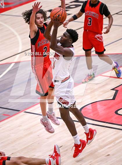 Thumbnail 1 in J.P. McCaskey @ Reading photogallery.