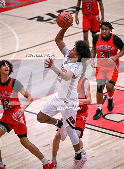 Thumbnail 2 in J.P. McCaskey @ Reading photogallery.