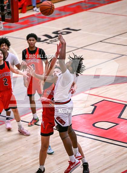 Thumbnail 2 in J.P. McCaskey @ Reading photogallery.