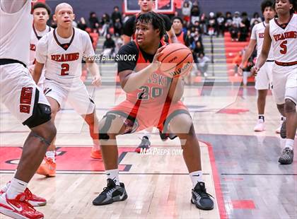 Thumbnail 2 in J.P. McCaskey @ Reading photogallery.