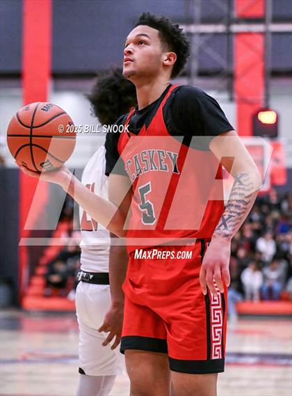 Thumbnail 1 in J.P. McCaskey @ Reading photogallery.