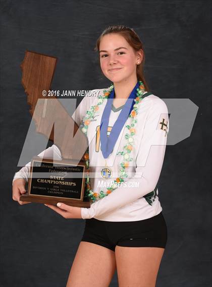 Thumbnail 2 in Head-Royce (CIF State D5 Awards) photogallery.