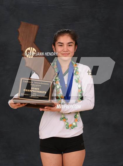 Thumbnail 1 in Head-Royce (CIF State D5 Awards) photogallery.