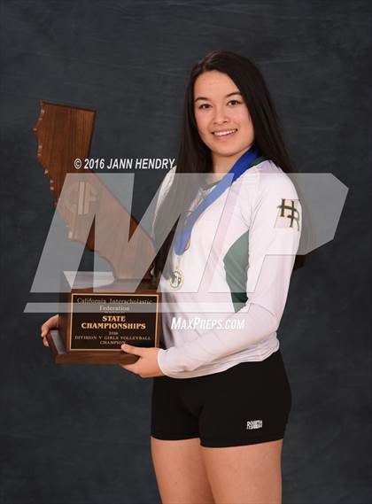 Thumbnail 1 in Head-Royce (CIF State D5 Awards) photogallery.