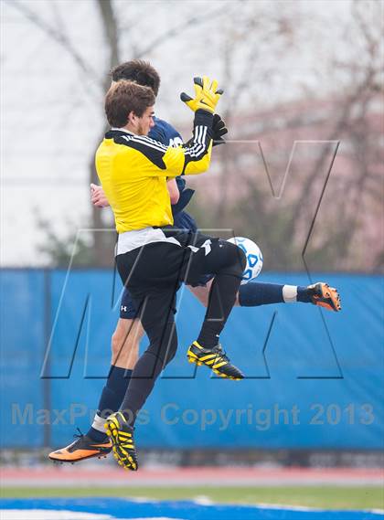 Thumbnail 1 in Fairport vs. Massapequa (NYSPHSAA Class AA Final) photogallery.