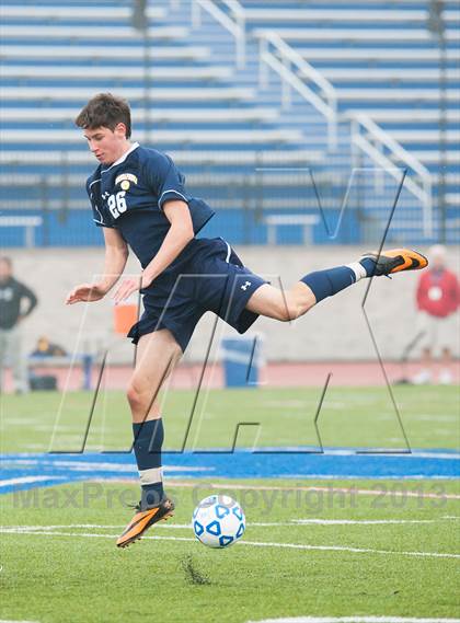 Thumbnail 3 in Fairport vs. Massapequa (NYSPHSAA Class AA Final) photogallery.
