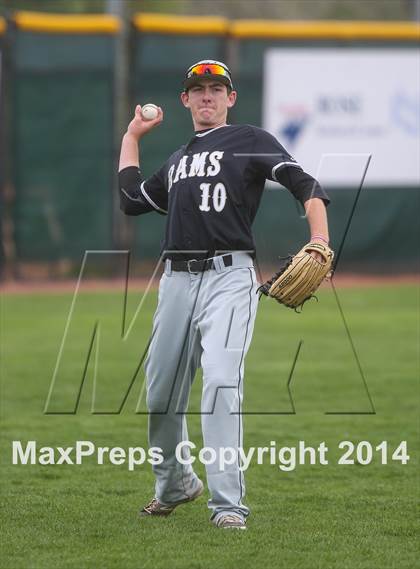 Thumbnail 2 in Longmont vs Green Mountain (CHSAA 4A Semifinal) photogallery.