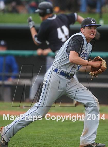 Thumbnail 2 in Longmont vs Green Mountain (CHSAA 4A Semifinal) photogallery.