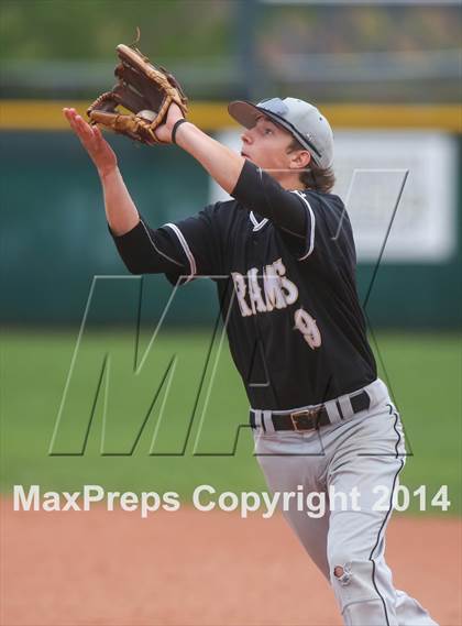 Thumbnail 1 in Longmont vs Green Mountain (CHSAA 4A Semifinal) photogallery.