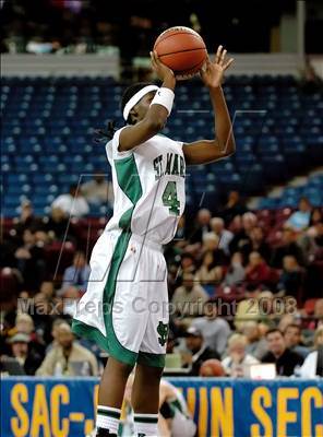 Thumbnail 3 in Sacramento vs. St. Mary's (CIF SJS D3 Final) photogallery.