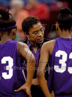 Thumbnail 2 in Sacramento vs. St. Mary's (CIF SJS D3 Final) photogallery.