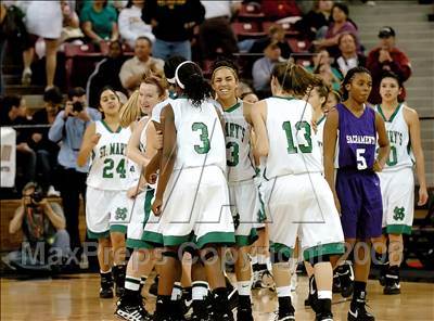 Thumbnail 1 in Sacramento vs. St. Mary's (CIF SJS D3 Final) photogallery.