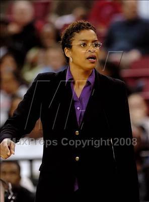 Thumbnail 3 in Sacramento vs. St. Mary's (CIF SJS D3 Final) photogallery.