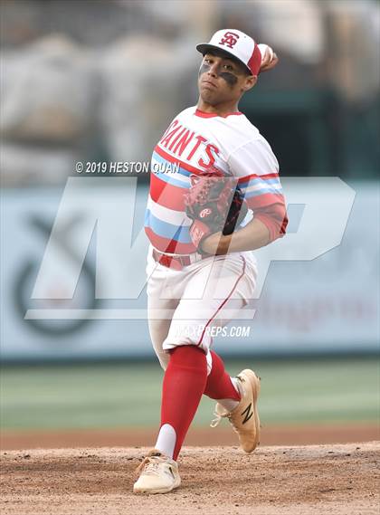 Thumbnail 2 in Santa Ana vs. Long Beach Poly photogallery.