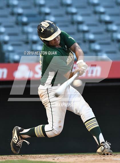 Thumbnail 3 in Santa Ana vs. Long Beach Poly photogallery.