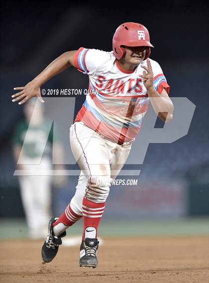 Thumbnail 3 in Santa Ana vs. Long Beach Poly photogallery.