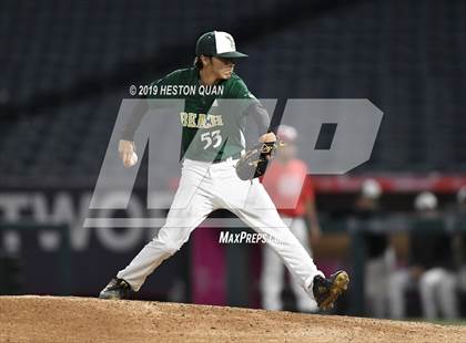 Thumbnail 2 in Santa Ana vs. Long Beach Poly photogallery.