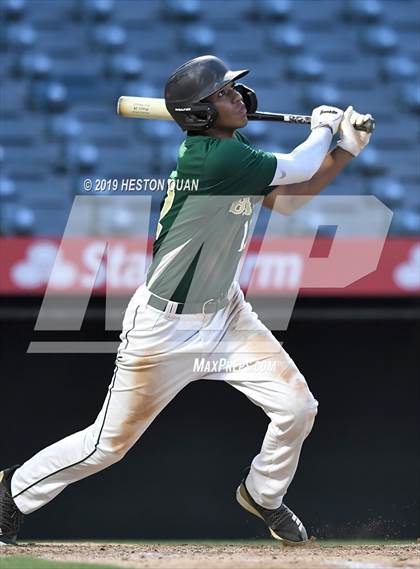 Thumbnail 2 in Santa Ana vs. Long Beach Poly photogallery.