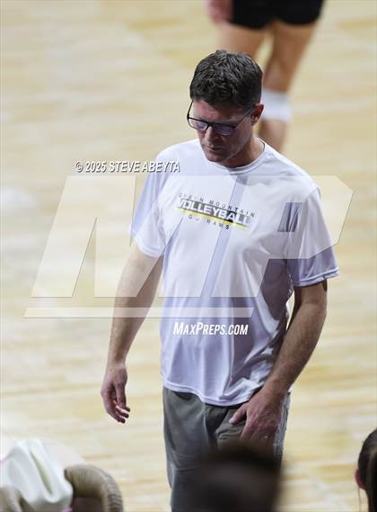 Thumbnail 2 in Berthoud vs. Green Mountain (CHSAA 4A First Round) photogallery.