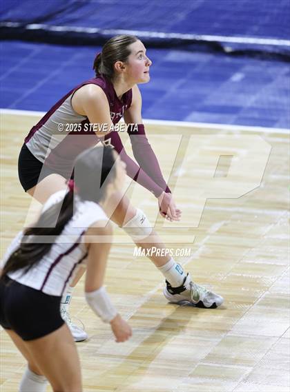 Thumbnail 2 in Berthoud vs. Green Mountain (CHSAA 4A First Round) photogallery.