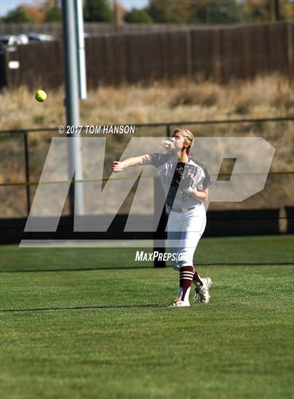 Thumbnail 2 in Silver Creek vs Conifer (CHSAA 4A First Round) photogallery.