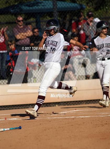 Thumbnail 2 in Silver Creek vs Conifer (CHSAA 4A First Round) photogallery.