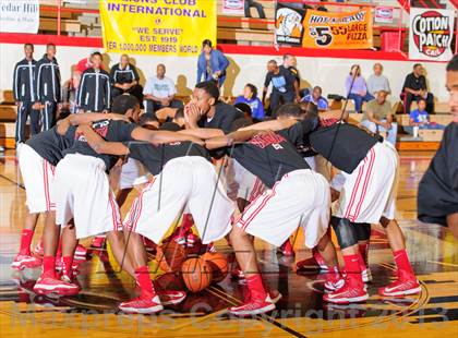 Thumbnail 3 in Seguin vs. Cedar Hill (Lions Club Tournament) photogallery.