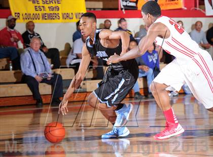 Thumbnail 1 in Seguin vs. Cedar Hill (Lions Club Tournament) photogallery.