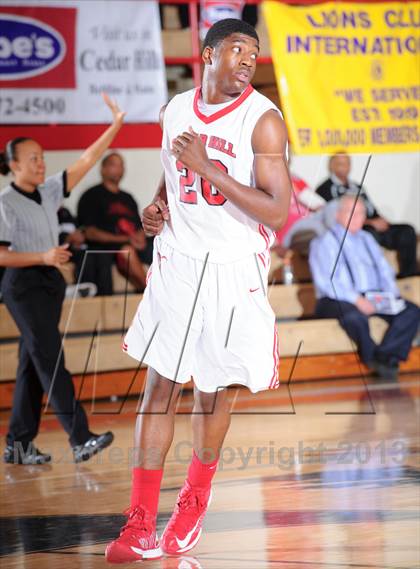 Thumbnail 2 in Seguin vs. Cedar Hill (Lions Club Tournament) photogallery.