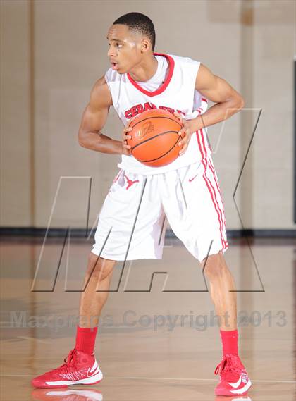 Thumbnail 1 in Seguin vs. Cedar Hill (Lions Club Tournament) photogallery.